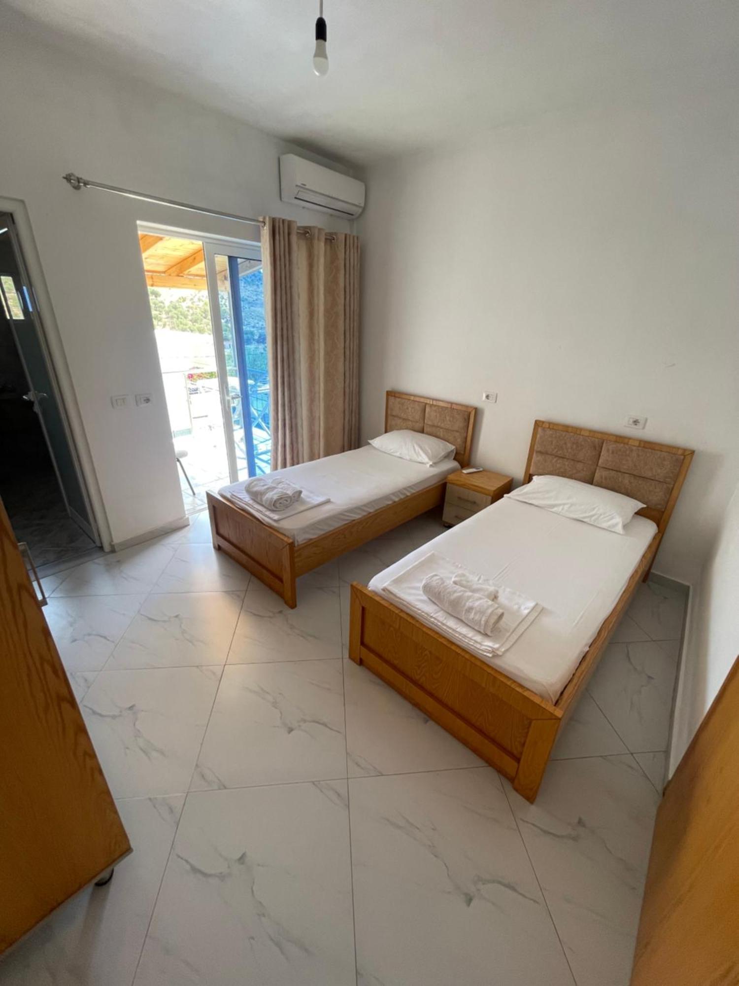 Olympia Guesthouse Ksamil Buitenkant foto