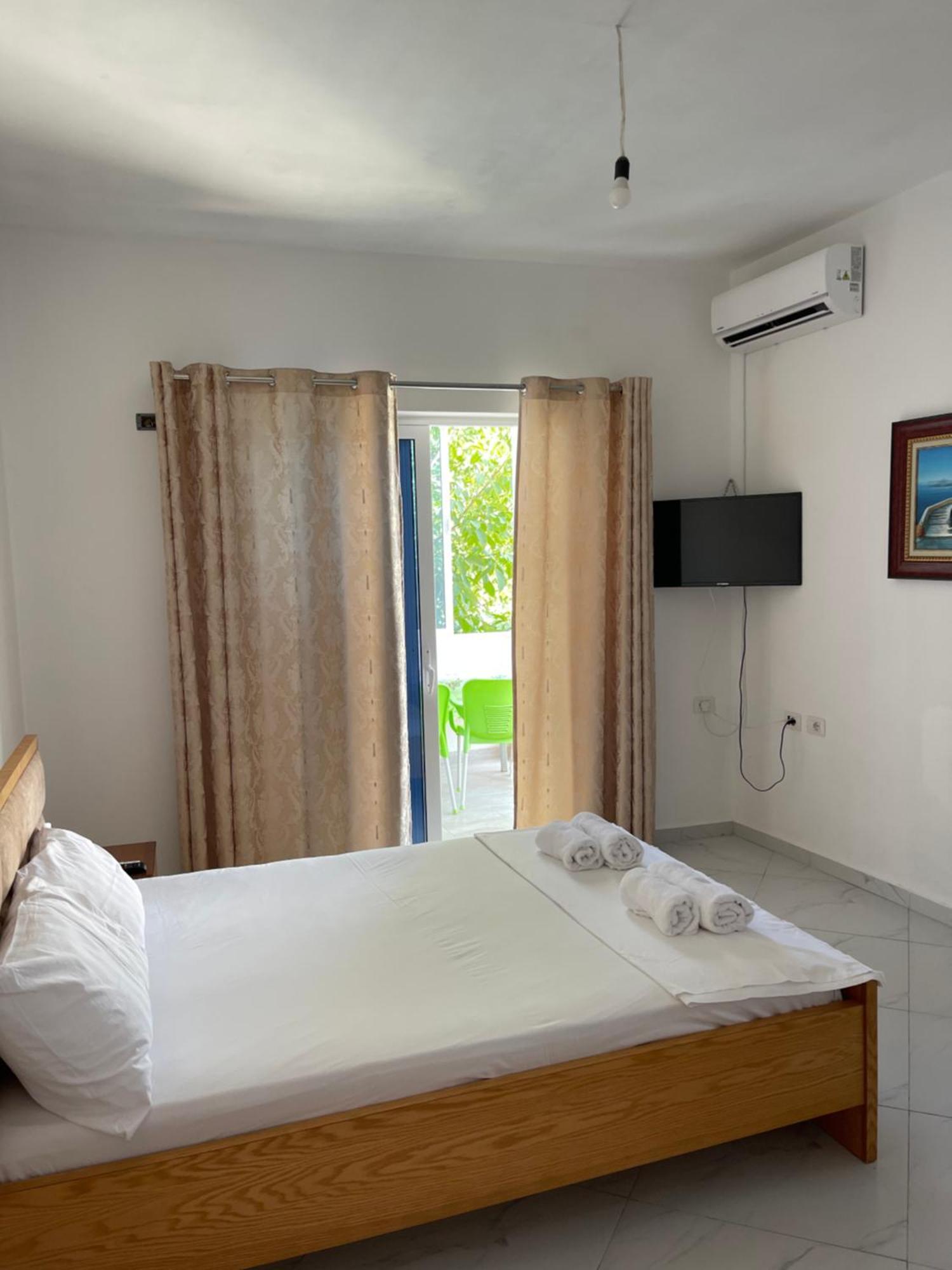 Olympia Guesthouse Ksamil Buitenkant foto
